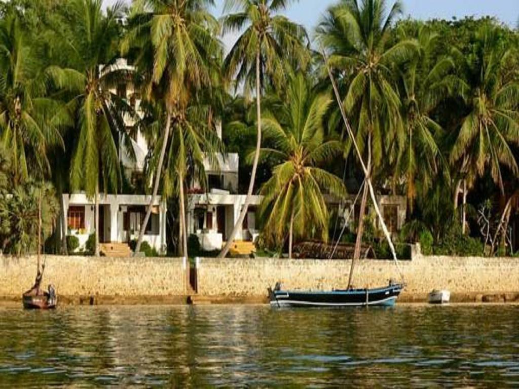 Jannataan Hotel Lamu Esterno foto